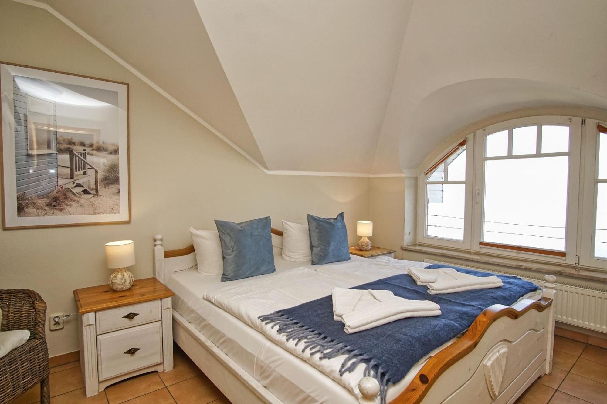 Ferienwohnung Mit Traumhaftem Meerblick - Haus Am Meer Fewo 10 Lohme Esterno foto