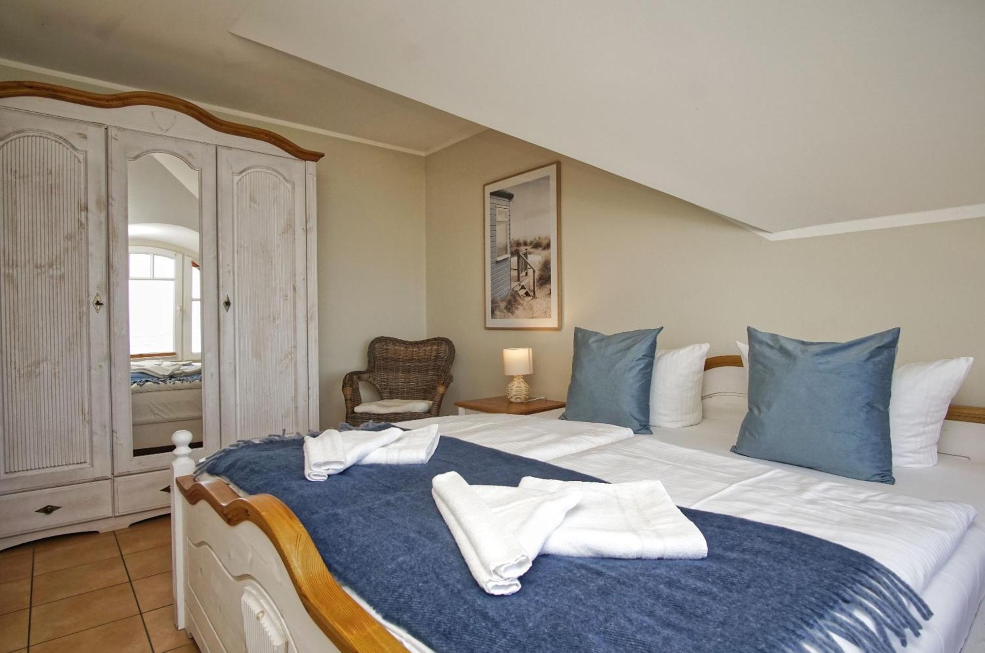 Ferienwohnung Mit Traumhaftem Meerblick - Haus Am Meer Fewo 10 Lohme Esterno foto