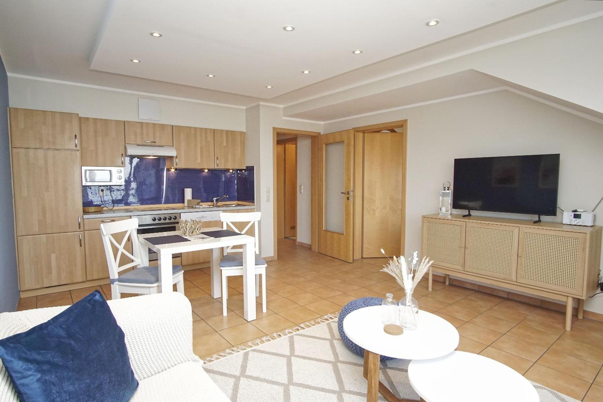 Ferienwohnung Mit Traumhaftem Meerblick - Haus Am Meer Fewo 10 Lohme Esterno foto