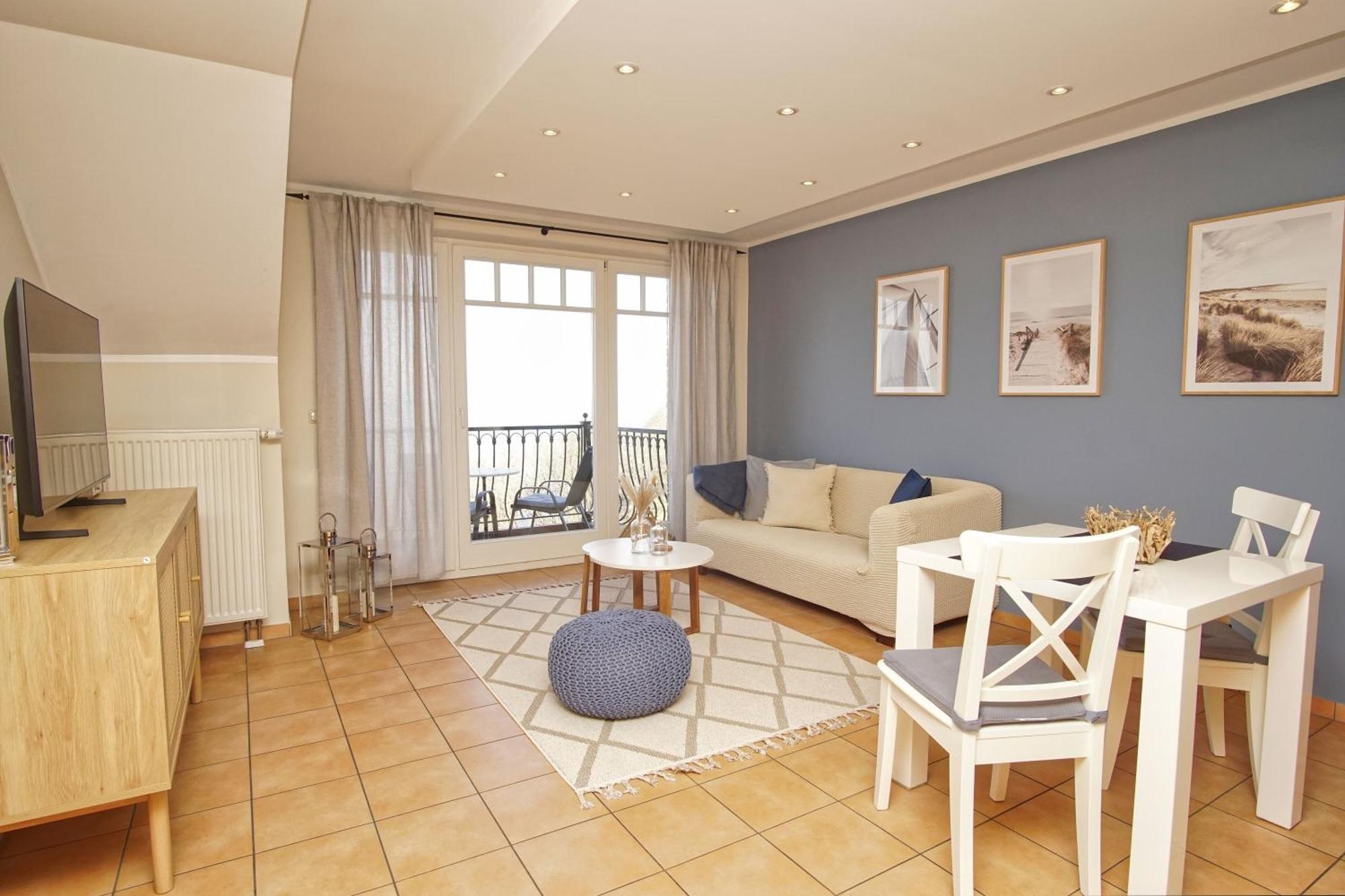 Ferienwohnung Mit Traumhaftem Meerblick - Haus Am Meer Fewo 10 Lohme Esterno foto